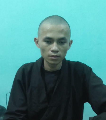 Lộ diện trốn nã khi viết đơn xin đi...tu